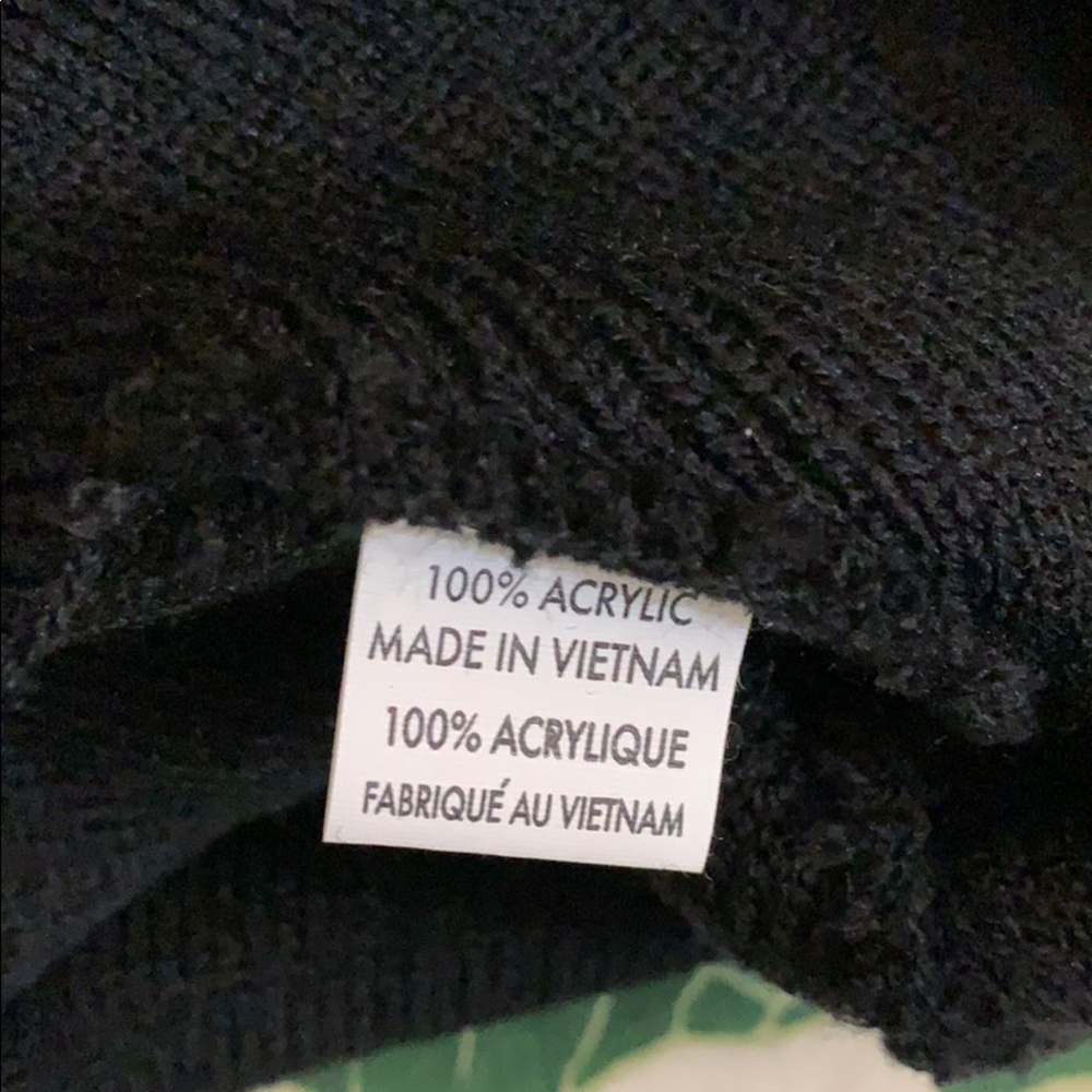 Fur Is Murder Vegan NY Beanie - Picture 3 of 3